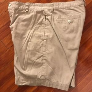 Vineyard Vines Khaki Shorts